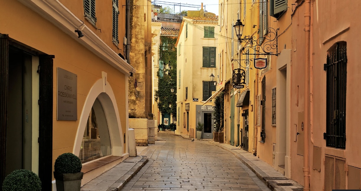 Old town Saint-Tropez street